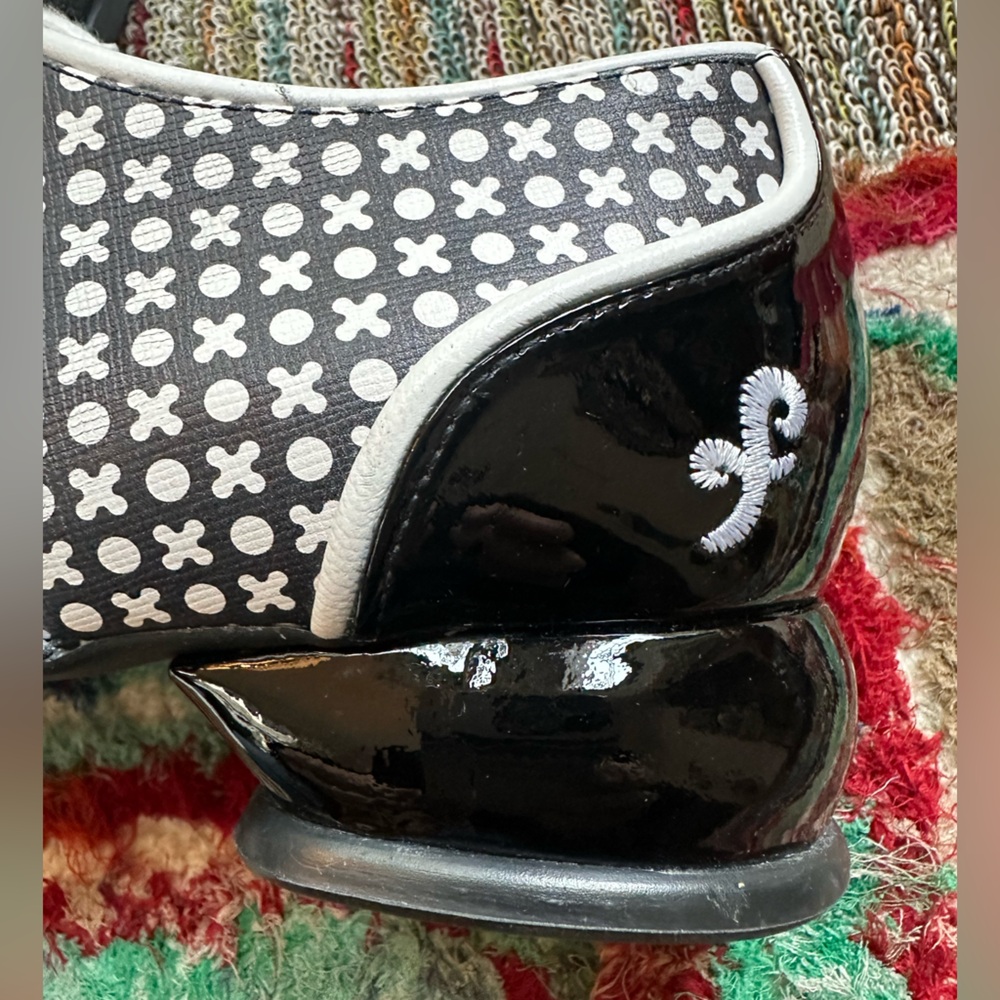 SOLD! Fluevog NEW Fellowship Martha x/o print contrast lace-up loafers -10/10.5 - Picture 11 of 16